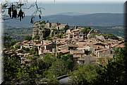 En ce mois de mai 2007, grand voyage pour de mmorables rencontres vers le Luberon.
A 6 km de l'arrive, un petit paysage qui  laisse prsager d'un excellent sjour... 